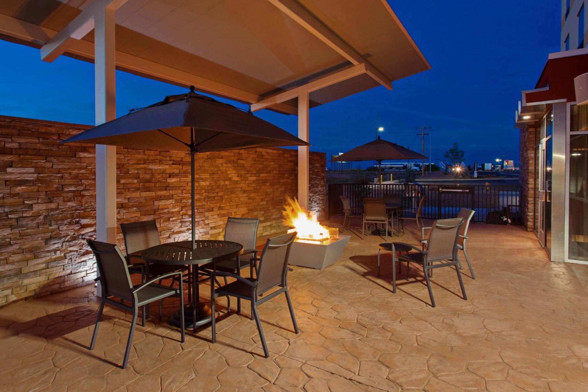 Fairfield Inn & Suites By Marriott Tucumcari Extérieur photo